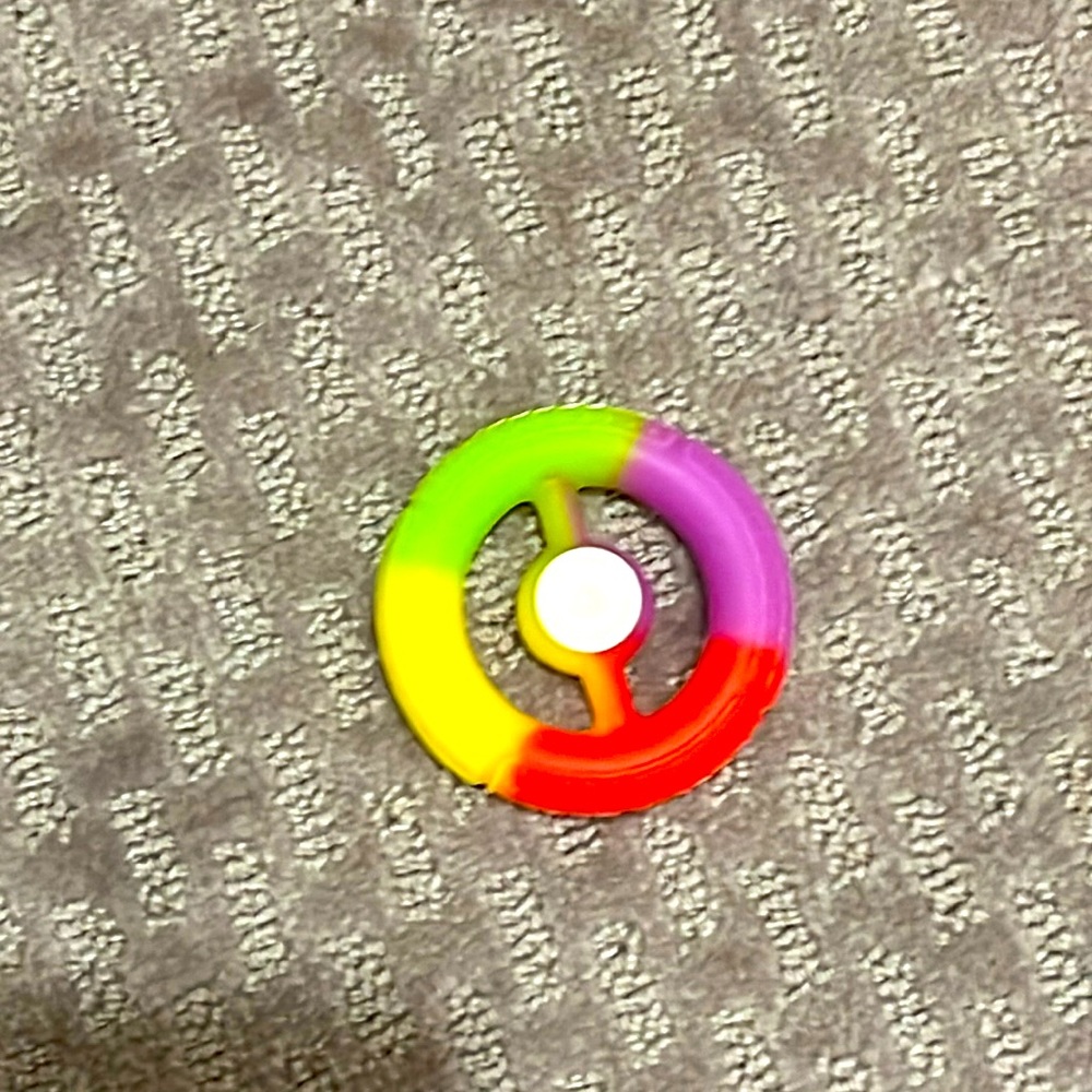 Rainbow glow-in-the-dark, fidget spinner